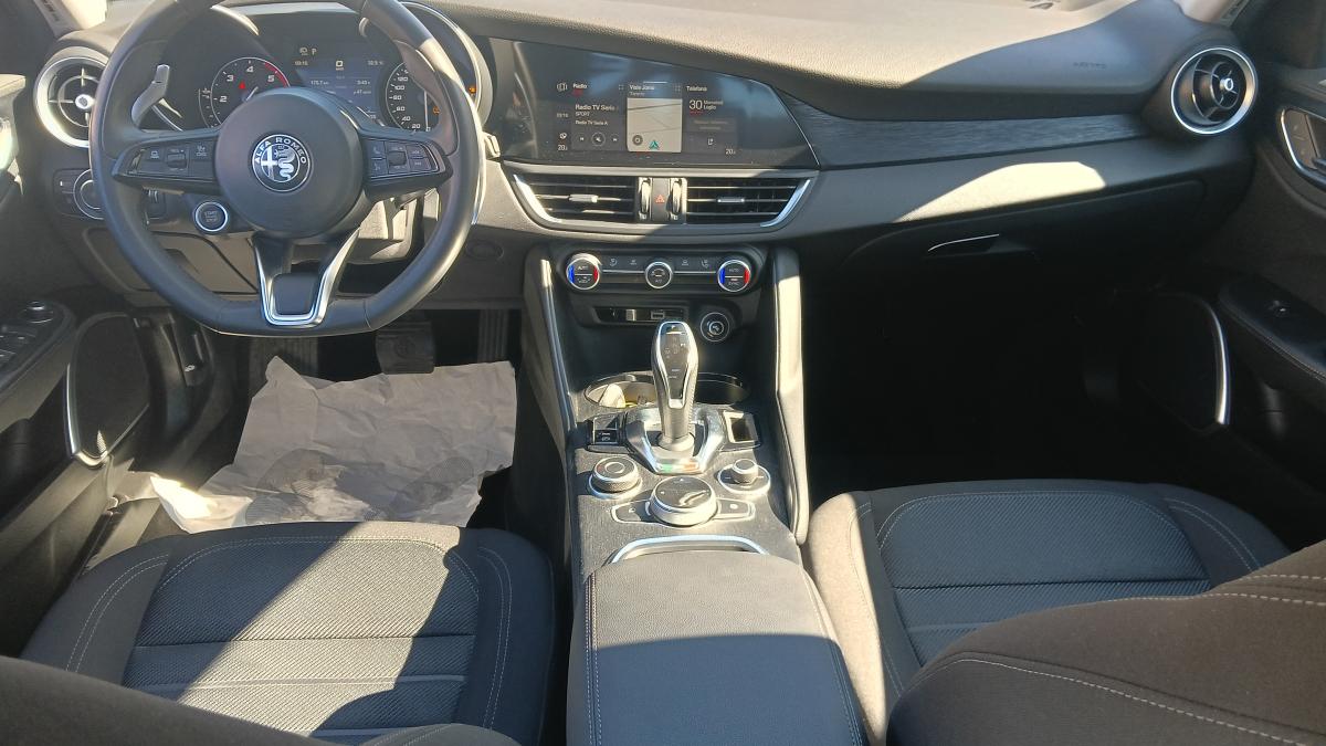 Alfa Romeo GIULIA 2.2 TD 160CV AT8 Business